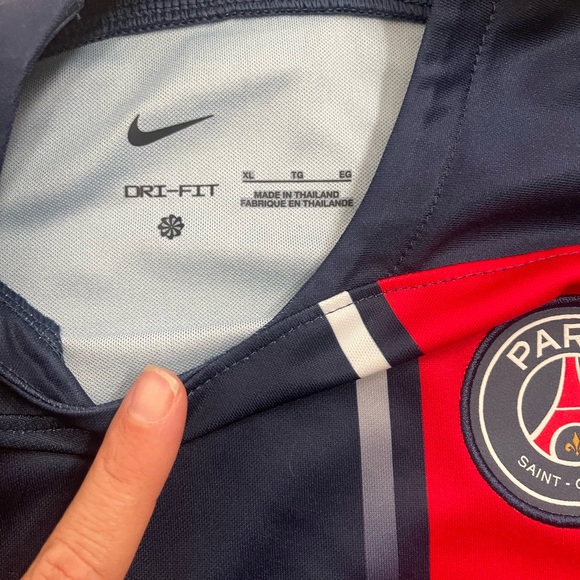 Youth Nike Navy Paris Saint-Germain Home Replica Jersey - Picture 2 of 3